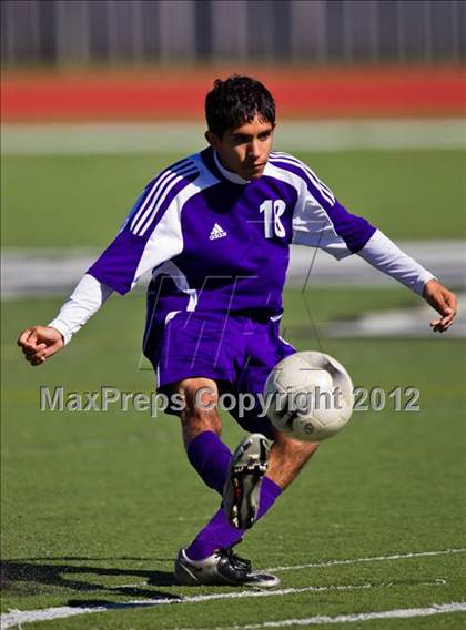 Thumbnail 2 in Fort Bend Hightower vs Angleton (Friendswood Invitational) photogallery.