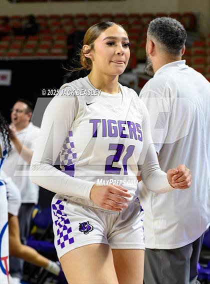 Thumbnail 3 in Millennium vs Valley Vista (AIA Open Final) photogallery.
