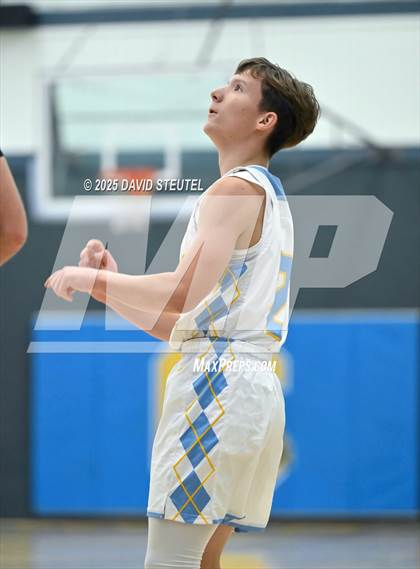 Thumbnail 1 in JV: Golden Sierra @ Center photogallery.