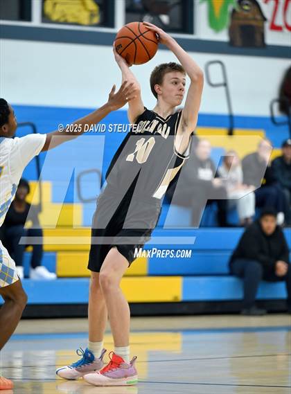 Thumbnail 1 in JV: Golden Sierra @ Center photogallery.