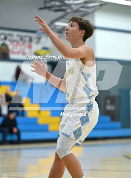 Thumbnail 1 in JV: Golden Sierra @ Center photogallery.