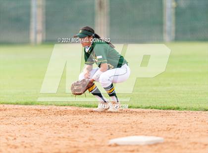 Thumbnail 2 in Harlan @ Holmes photogallery.
