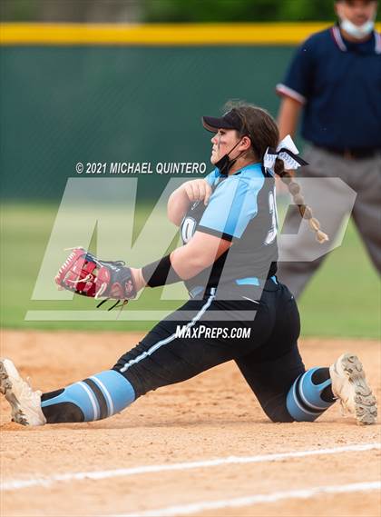 Thumbnail 1 in Harlan @ Holmes photogallery.