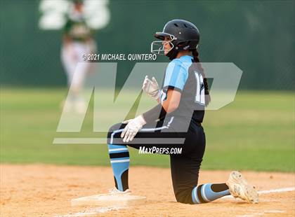 Thumbnail 3 in Harlan @ Holmes photogallery.