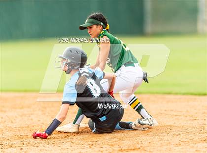 Thumbnail 3 in Harlan @ Holmes photogallery.