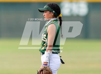 Thumbnail 2 in Harlan @ Holmes photogallery.
