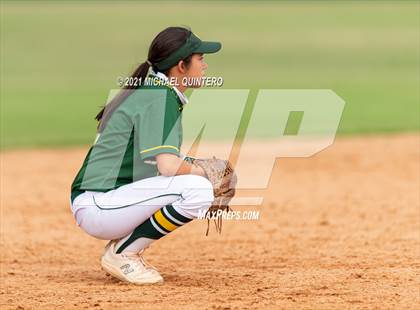 Thumbnail 3 in Harlan @ Holmes photogallery.
