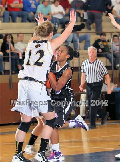 Thumbnail 1 in  Winchester Thurston vs Keystone (PIAA Class A First Round) photogallery.