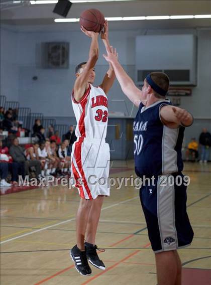 Thumbnail 3 in Casa Roble vs. Cordova (Cordova Tournament) photogallery.