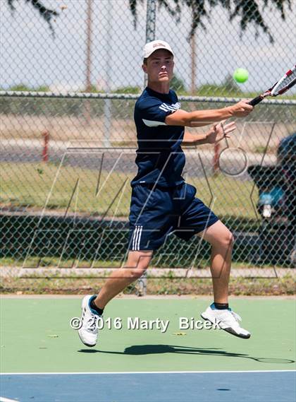 Thumbnail 3 in Modesto Metro Conferance Tennis Championships photogallery.