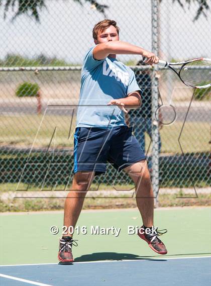 Thumbnail 2 in Modesto Metro Conferance Tennis Championships photogallery.