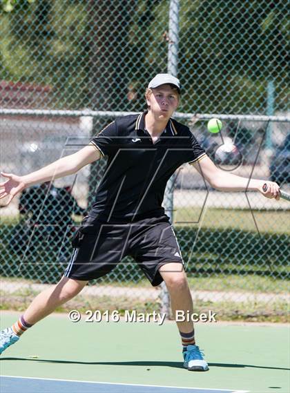 Thumbnail 1 in Modesto Metro Conferance Tennis Championships photogallery.