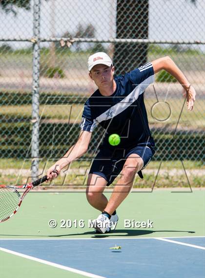 Thumbnail 3 in Modesto Metro Conferance Tennis Championships photogallery.