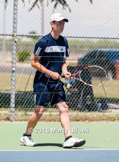 Thumbnail 1 in Modesto Metro Conferance Tennis Championships photogallery.