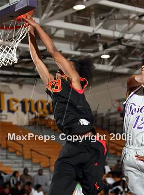 Thumbnail 2 in Manual Arts vs. Fairfax (Lynwood Christmas Tournament) photogallery.