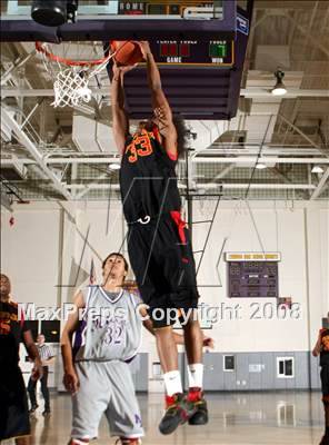 Thumbnail 1 in Manual Arts vs. Fairfax (Lynwood Christmas Tournament) photogallery.