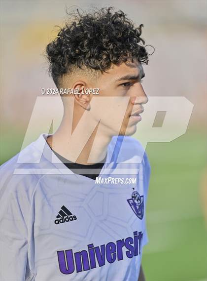 Thumbnail 3 in Goose Creek Memorial vs. University (UIL Soccer 5A Region 3 Regional Semifinal) photogallery.