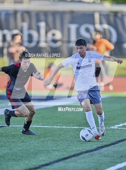 Thumbnail 2 in Goose Creek Memorial vs. University (UIL Soccer 5A Region 3 Regional Semifinal) photogallery.