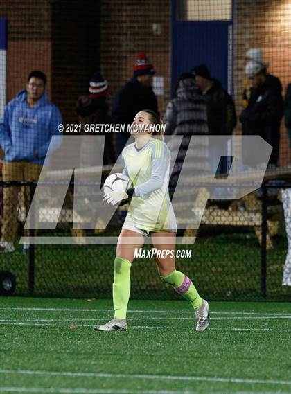 Thumbnail 1 in Wilton vs Staples (CIAC Class LL Finals) photogallery.