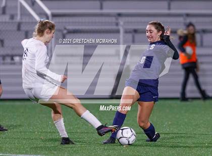 Thumbnail 3 in Wilton vs Staples (CIAC Class LL Finals) photogallery.