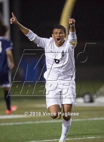 Thumbnail 1 in Palisades vs. Granada Hills (CIF LACS D1 Final) photogallery.