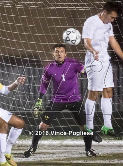 Thumbnail 2 in Palisades vs. Granada Hills (CIF LACS D1 Final) photogallery.