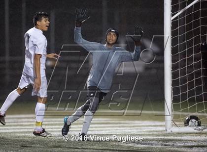 Thumbnail 1 in Palisades vs. Granada Hills (CIF LACS D1 Final) photogallery.