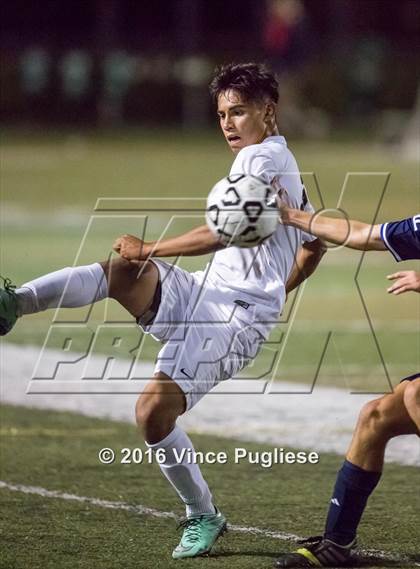 Thumbnail 1 in Palisades vs. Granada Hills (CIF LACS D1 Final) photogallery.
