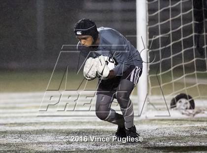 Thumbnail 3 in Palisades vs. Granada Hills (CIF LACS D1 Final) photogallery.