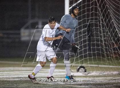 Thumbnail 3 in Palisades vs. Granada Hills (CIF LACS D1 Final) photogallery.