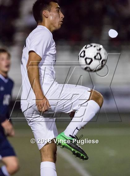 Thumbnail 3 in Palisades vs. Granada Hills (CIF LACS D1 Final) photogallery.
