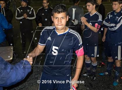 Thumbnail 1 in Palisades vs. Granada Hills (CIF LACS D1 Final) photogallery.