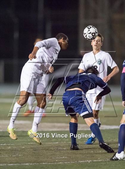 Thumbnail 1 in Palisades vs. Granada Hills (CIF LACS D1 Final) photogallery.