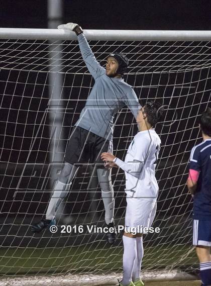 Thumbnail 2 in Palisades vs. Granada Hills (CIF LACS D1 Final) photogallery.