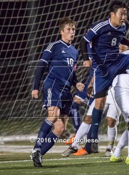 Thumbnail 2 in Palisades vs. Granada Hills (CIF LACS D1 Final) photogallery.