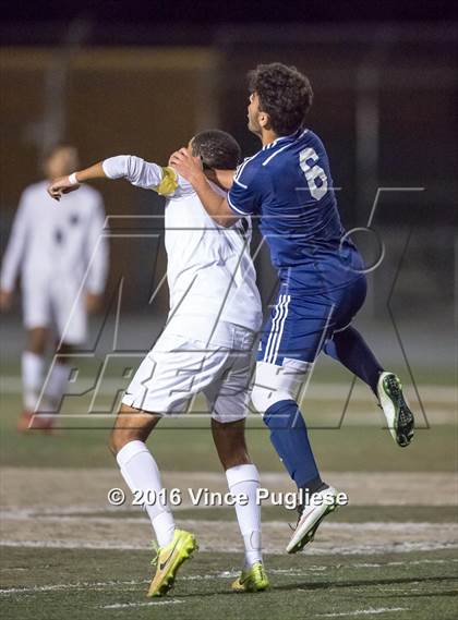 Thumbnail 2 in Palisades vs. Granada Hills (CIF LACS D1 Final) photogallery.