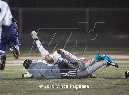 Thumbnail 3 in Palisades vs. Granada Hills (CIF LACS D1 Final) photogallery.