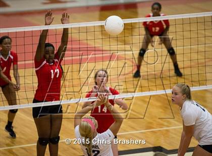 Thumbnail 3 in Jacksonville vs. Pulaski Academy photogallery.