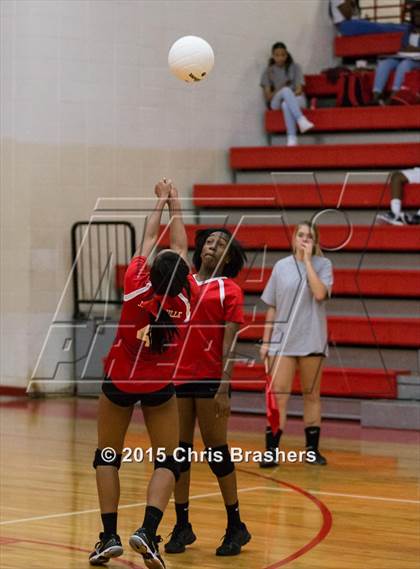Thumbnail 1 in Jacksonville vs. Pulaski Academy photogallery.