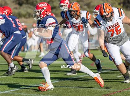 Thumbnail 1 in Lamar @ Kent Denver (CHSAA 5A 1st Round) photogallery.