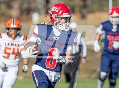 Thumbnail 2 in Lamar @ Kent Denver (CHSAA 5A 1st Round) photogallery.