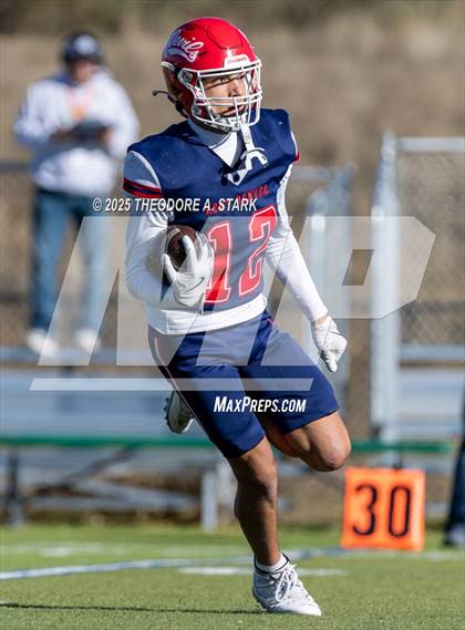 Thumbnail 2 in Lamar @ Kent Denver (CHSAA 5A 1st Round) photogallery.