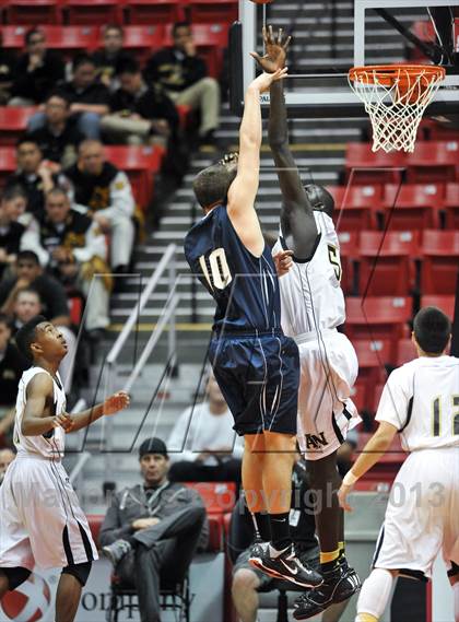 Thumbnail 2 in Army-Navy vs. Mater Dei Catholic (CIF SDS D4 Final) photogallery.