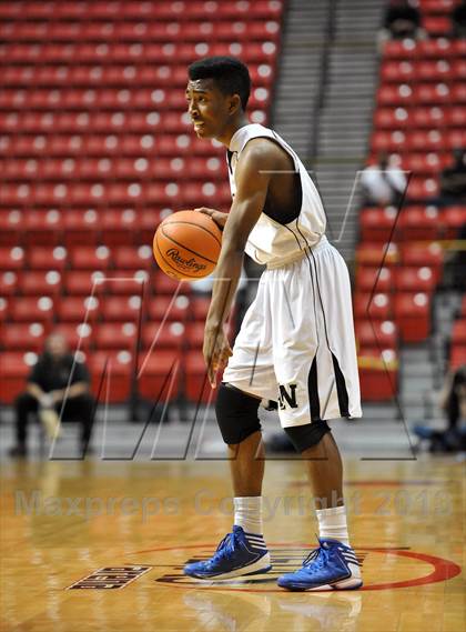 Thumbnail 2 in Army-Navy vs. Mater Dei Catholic (CIF SDS D4 Final) photogallery.