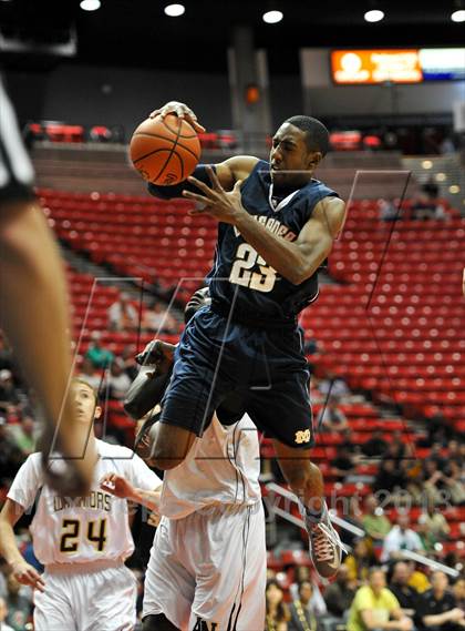 Thumbnail 2 in Army-Navy vs. Mater Dei Catholic (CIF SDS D4 Final) photogallery.