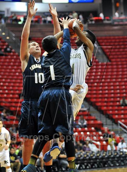 Thumbnail 1 in Army-Navy vs. Mater Dei Catholic (CIF SDS D4 Final) photogallery.