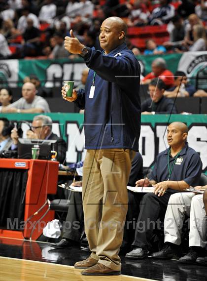 Thumbnail 1 in Army-Navy vs. Mater Dei Catholic (CIF SDS D4 Final) photogallery.