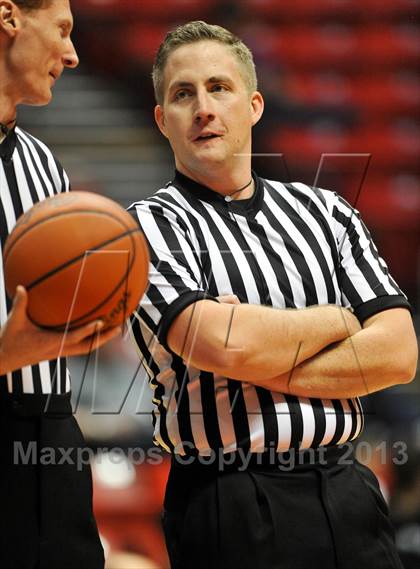 Thumbnail 3 in Army-Navy vs. Mater Dei Catholic (CIF SDS D4 Final) photogallery.