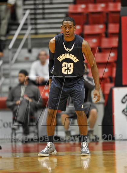 Thumbnail 3 in Army-Navy vs. Mater Dei Catholic (CIF SDS D4 Final) photogallery.