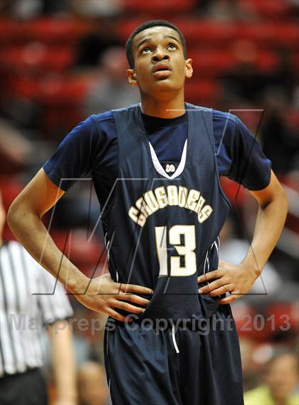 Thumbnail 2 in Army-Navy vs. Mater Dei Catholic (CIF SDS D4 Final) photogallery.